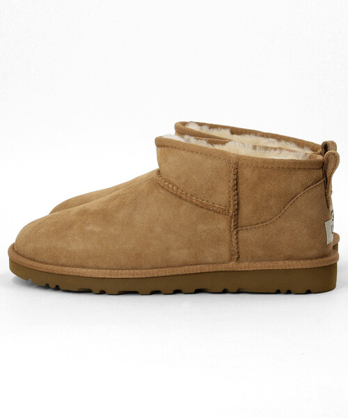 UGG(アグ)の「UGG/アグ メンズ クラシック ウルトラ ミニ / Classic Ultra Mini(ブーツ・メンズ・ブラック/ブラウン・9/10/8)」の4枚目の写真