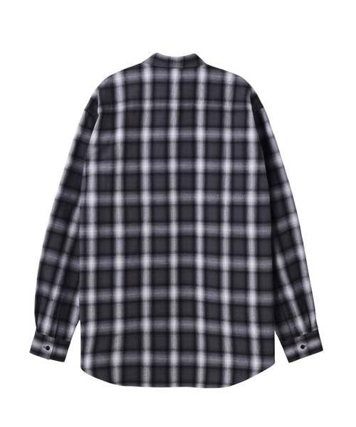 JOHN LAWRENCE SULLIVAN（ジョンローレンスサリバン）の「OMBRE CHECK REGULAR COLLAR SHIRT（シャツ/ブラウス・メンズ・ブラック・44/46/48）」の2枚目の写真