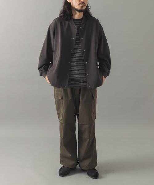 ITEMS URBANRESEARCH（アイテムズ アーバンリサーチ）の「『イージーケア』高機能 ドライタッチスナップブルゾン（ブルゾン・メンズ・カーキ/グレー/スミクロ・LARGE/MEDIUM）」の9枚目の写真