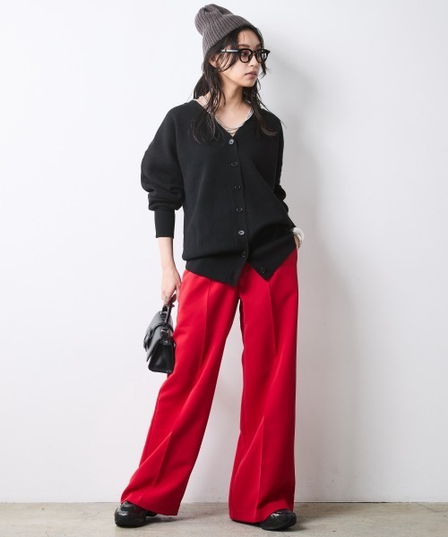 CHIC STYLE(シックスタイル)の「Vネックニットカーディガン<大きいサイズ有>シックスタイル(カーディガン/ボレロ・レディース・グレー/ワイン/ブラック/ライトベージュ・M/3L/LL/L/5L/4L)」の17枚目の写真