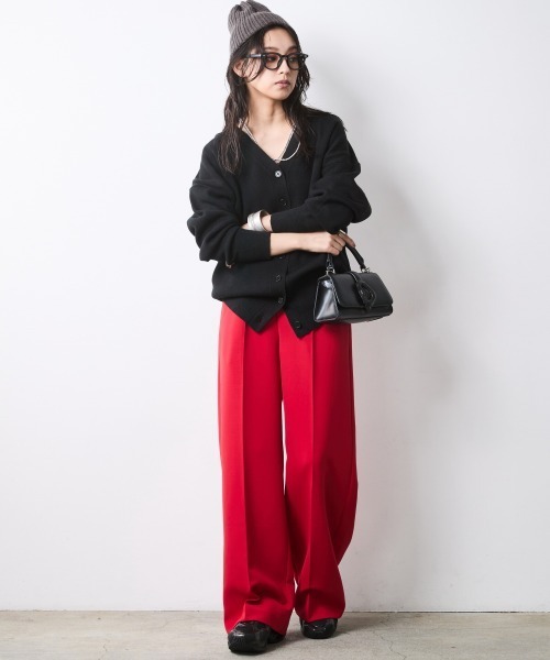 CHIC STYLE(シックスタイル)の「Vネックニットカーディガン<大きいサイズ有>シックスタイル(カーディガン/ボレロ・レディース・グレー/ワイン/ブラック/ライトベージュ・M/3L/LL/L/5L/4L)」の22枚目の写真