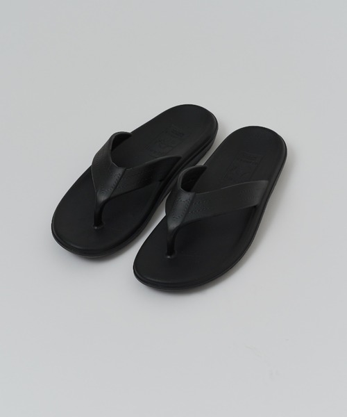 ISLAND SLIPPER(アイランドスリッパ)の「ISLAND SLIPPER EVA(サンダル・メンズ・ネイビー/グレー系その他/ブラック・7/9/8)」の4枚目の写真