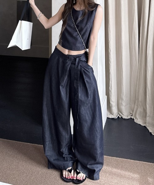 FLINEA(フリネア)の「デニムタンクトップ+パンツセットアップ(セットアップ・レディース・インディゴブルー・M/L)」の16枚目の写真