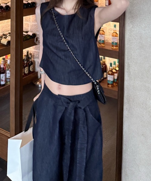 FLINEA(フリネア)の「デニムタンクトップ+パンツセットアップ(セットアップ・レディース・インディゴブルー・M/L)」の12枚目の写真