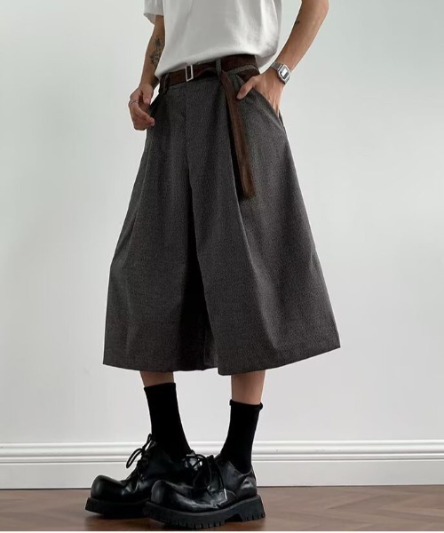 DOUBLE STEAL(ダブルスティール)の「DSタックワイドショーツ(その他パンツ・メンズ・グレー・X-LARGE/LARGE/MEDIUM)」の4枚目の写真