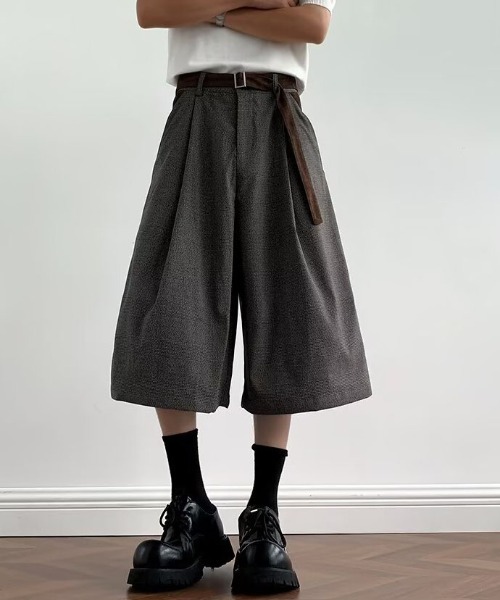 DOUBLE STEAL(ダブルスティール)の「DSタックワイドショーツ(その他パンツ・メンズ・グレー・X-LARGE/LARGE/MEDIUM)」の2枚目の写真