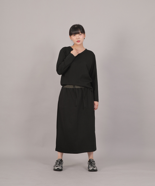SAINTCREW(セントクルー)の「ミニマル16sコットンVネック長袖TシャツMMV-8A15ブラック(Tシャツ/カットソー・レディース・その他・FREE)」の6枚目の写真