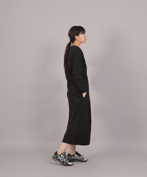SAINTCREW(セントクルー)の「ミニマル16sコットンVネック長袖TシャツMMV-8A15ブラック(Tシャツ/カットソー・レディース・その他・FREE)」の11枚目の写真
