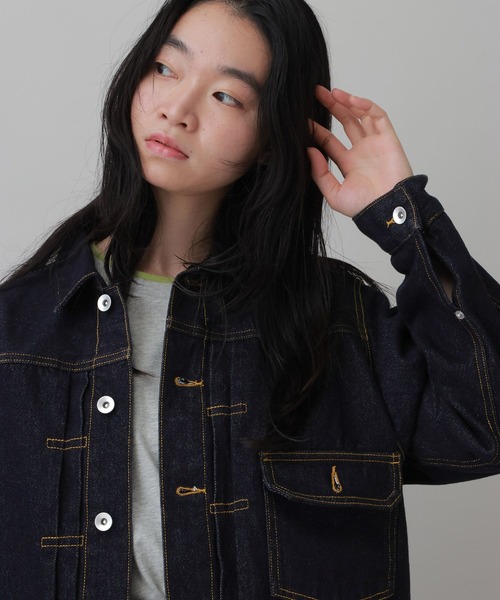 LAKOLE(ラコレ)の「デニムジャケット(WOMEN) / 1068081(デニムジャケット・レディース・インディゴブルー/ブラック・SMALL/MEDIUM/LARGE)」の10枚目の写真