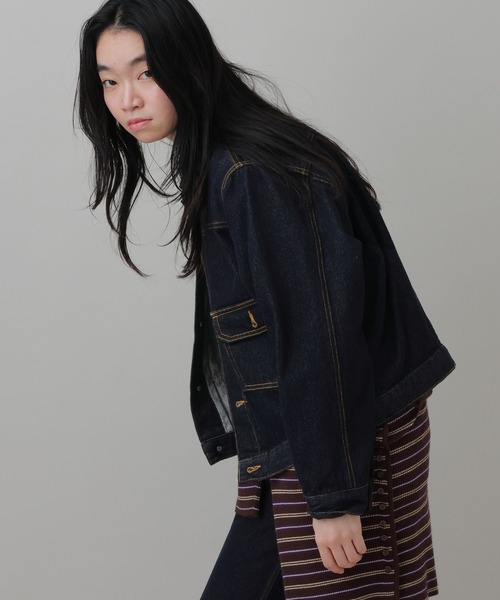 LAKOLE(ラコレ)の「デニムジャケット(WOMEN) / 1068081(デニムジャケット・レディース・インディゴブルー/ブラック・SMALL/MEDIUM/LARGE)」の13枚目の写真
