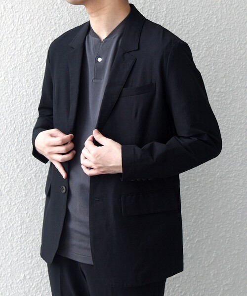 SHIPS any（シップス エニィ）の「SHIPS any:〈吸水速乾/UVカット〉スマート スリム ストレッチ 2ボタン ジャケット(セットアップ対応)◇（テーラードジャケット・メンズ・グレー/ブラック/ベージュ・LARGE/X-LARGE/SMALL/MEDIUM）」の12枚目の写真