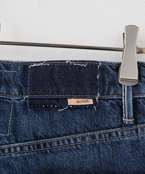 mother（マザー）の「MOTHER/マザー THE HALF PIPE ANKLE デニムパンツ 10926-1396（デニムパンツ・レディース・ブルー・27/26/25）」の9枚目の写真
