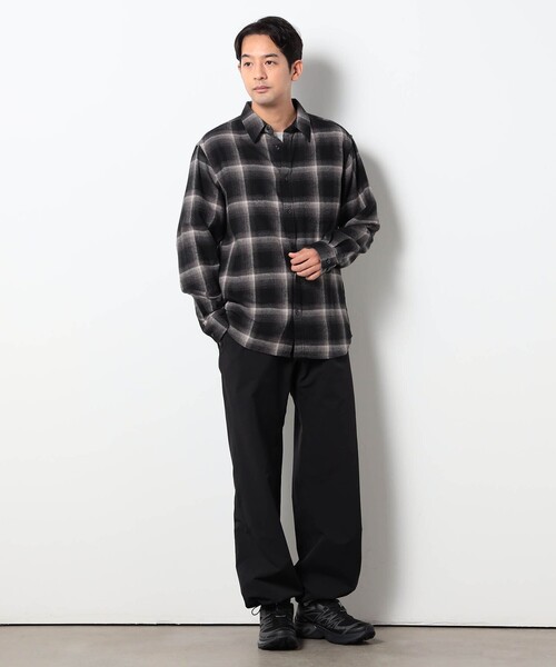 Grand PARK(グランドパーク)の「コットンオンブレチャックシャツ(シャツ/ブラウス・メンズ・ダークブラウン/ブラック/ライトブルーグレー/ブルー・L/M)」の6枚目の写真