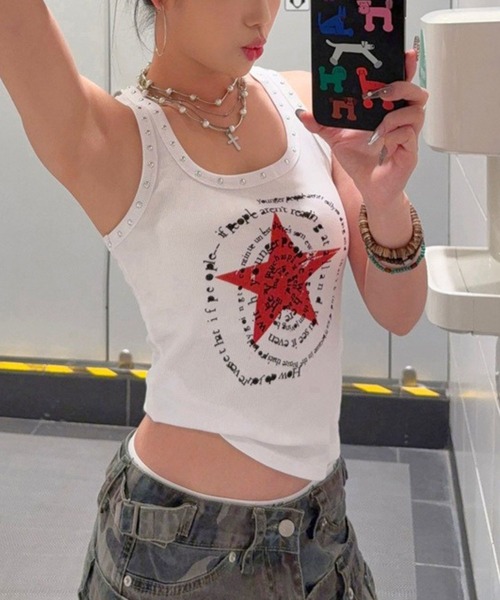 almo（アルモ）の「【TUNE】スタースタッズタンクトップ（タンクトップ・レディース・ホワイト/ブラック・FREE）」の4枚目の写真