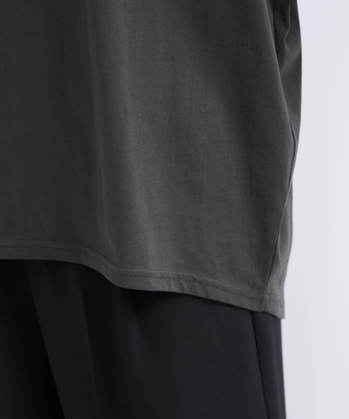le cercle ADAM ET ROPE'(ルセルクルアダムエロペ)の「ロゴ刺繍バックラウンドヘムロンTEE(Tシャツ/カットソー・レディース・ホワイト/チャコールグレー/ブラウン・FREE)」の12枚目の写真