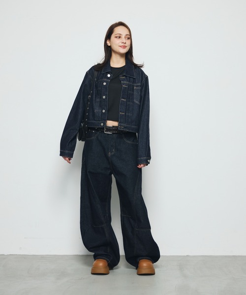DAZE(デイズ)の「ステッチライン バルーンワイドデニムパンツ(デニムパンツ・メンズ・インディゴブルー・SMALL/MEDIUM/LARGE)」の4枚目の写真