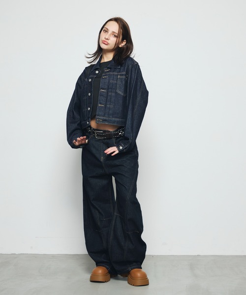 DAZE(デイズ)の「ステッチライン バルーンワイドデニムパンツ(デニムパンツ・メンズ・インディゴブルー・SMALL/MEDIUM/LARGE)」の7枚目の写真