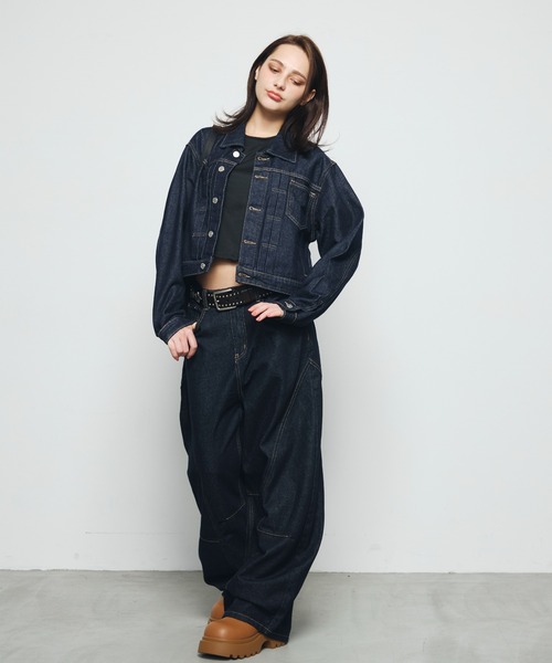 DAZE(デイズ)の「ステッチライン バルーンワイドデニムパンツ(デニムパンツ・メンズ・インディゴブルー・SMALL/MEDIUM/LARGE)」の8枚目の写真
