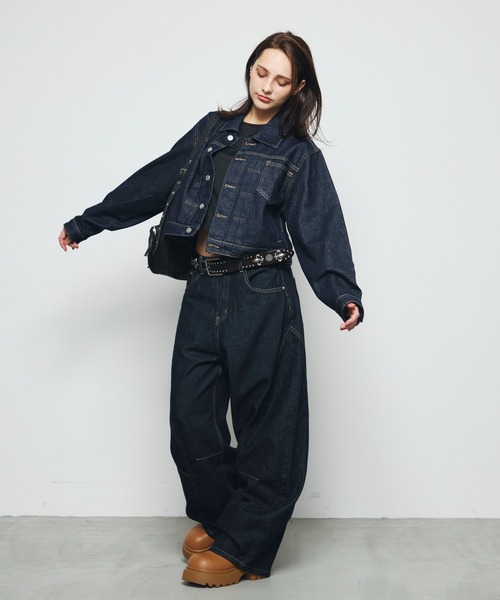 DAZE(デイズ)の「ステッチライン バルーンワイドデニムパンツ(デニムパンツ・メンズ・インディゴブルー・SMALL/MEDIUM/LARGE)」の10枚目の写真
