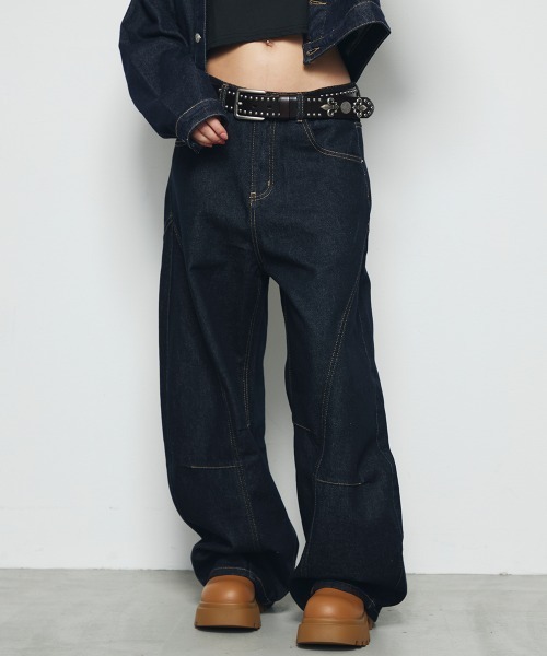 DAZE(デイズ)の「ステッチライン バルーンワイドデニムパンツ(デニムパンツ・メンズ・インディゴブルー・SMALL/MEDIUM/LARGE)」の18枚目の写真