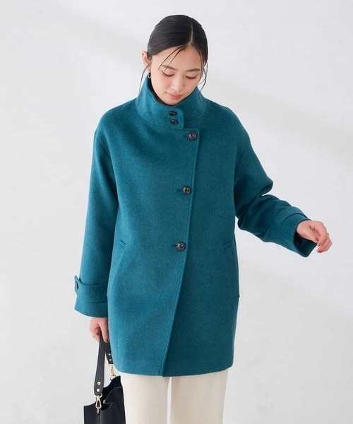 a.v.v(アーヴェヴェ)の「【WEB限定】スタンドカラー ミディ コート(ピーコート・レディース・ブラック/ライトグレー/グリーン・38/36/40)」の5枚目の写真