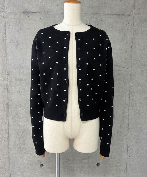 GLAMOROUS JANE(グラマラスジェーン)の「ドットジャガードクルーネックカーディガン(カーディガン/ボレロ・レディース・ベージュ/ブラック/グレー・FREE)」の16枚目の写真