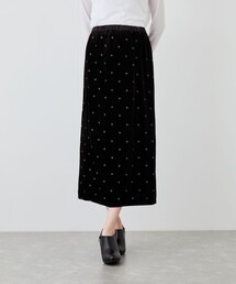 ベロア刺繍スカート