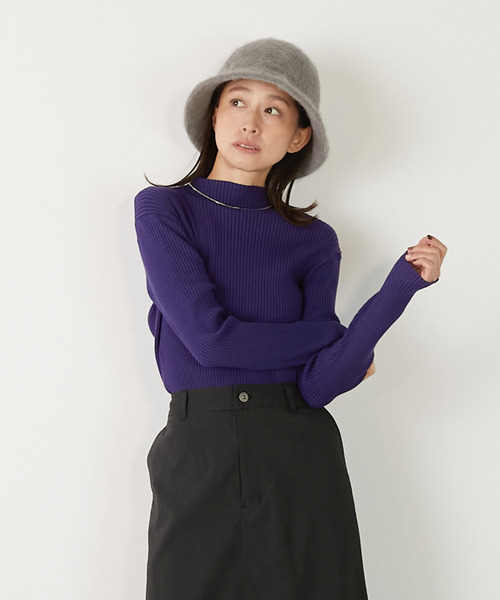 MELROSE claire(メルローズ クレール)の「【ワイドリブのボトルネックプルオーバー】(ニット/セーター・レディース・レッド/オフホワイト/ブラック/ネイビー/グレー・FREE)」の4枚目の写真