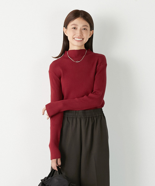 MELROSE claire(メルローズ クレール)の「【ワイドリブのボトルネックプルオーバー】(ニット/セーター・レディース・レッド/オフホワイト/ブラック/ネイビー/グレー・FREE)」の5枚目の写真