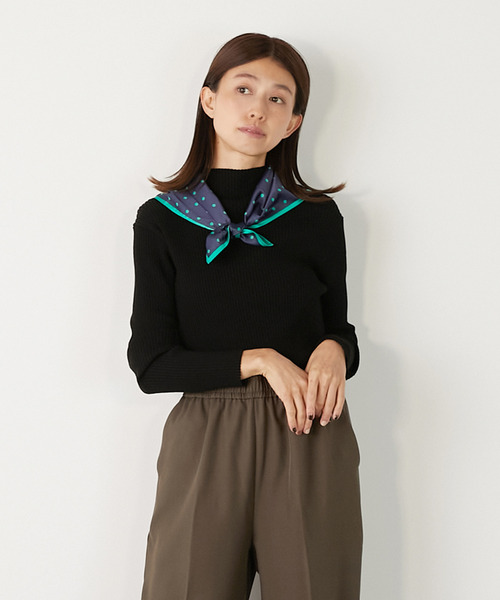 MELROSE claire(メルローズ クレール)の「【ワイドリブのボトルネックプルオーバー】(ニット/セーター・レディース・レッド/オフホワイト/ブラック/ネイビー/グレー・FREE)」の2枚目の写真