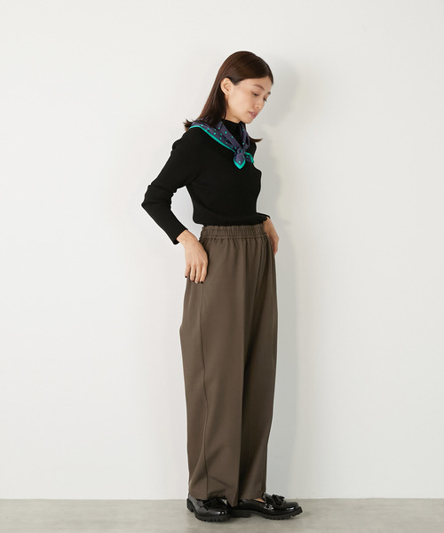 MELROSE claire(メルローズ クレール)の「【ワイドリブのボトルネックプルオーバー】(ニット/セーター・レディース・レッド/オフホワイト/ブラック/ネイビー/グレー・FREE)」の17枚目の写真