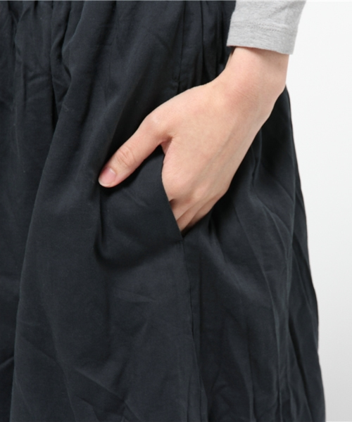 LBC(エルビーシー)の「コットンレーヨンギャザースカート(スカート・レディース・ネイビー/ベージュ・LARGE/MEDIUM)」の7枚目の写真