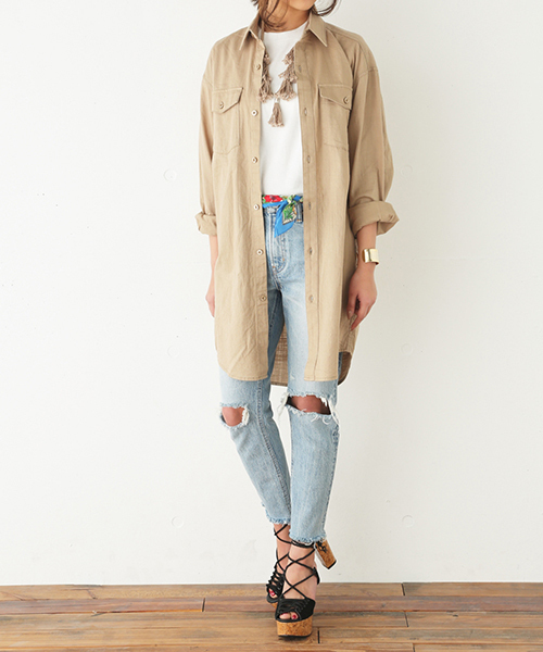 SLY（スライ）の「SOFT MILITARY LONG SH（シャツ/ブラウス・レディース・カーキ/ホワイト/ベージュ・FREE）」の2枚目の写真