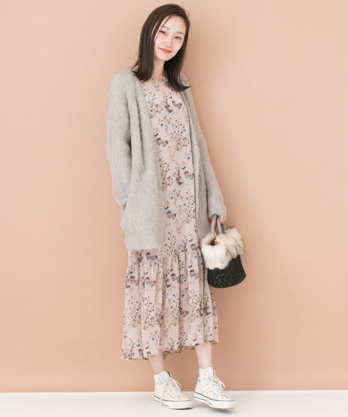 URBAN RESEARCH（アーバンリサーチ）の「UR モヘヤカーディガン（カーディガン/ボレロ・レディース・グレー系その他/エメラルド/サックスブルー・FREE）」の4枚目の写真