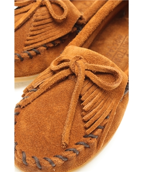 BEAUTY&YOUTH UNITED ARROWS(ビューティーアンドユースユナイテッドアローズ)の「BK ¨ MINNETONKA スウェード モカシン ◆(モカシン/デッキシューズ・キッズ・ブラウン・7/8/9/10/11/12/13)」の6枚目の写真
