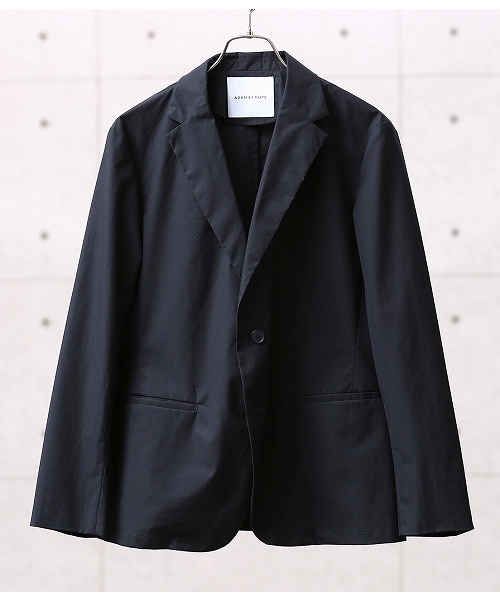 ADAM ET ROPE'(アダムエロペ)の「バックコーティングダンプJKT(テーラードジャケット・メンズ・キャメル/ネイビー・L/M)」の2枚目の写真