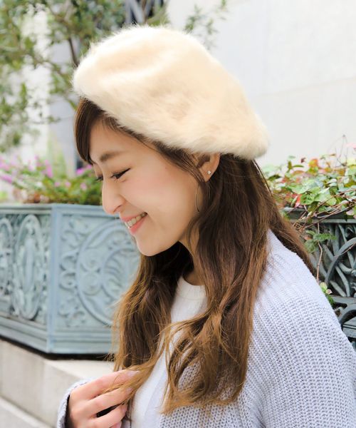 14+（イチヨンプラス）の「アンゴラファーベレー レディース 帽子（ハンチング/ベレー帽・レディース・ベージュ/ブラック/ブラウン/グレー/ネイビー/オフホワイト/サックスブルー/ピンク/ターコイズブルー/ワインレッド/チャコールグレー/オレンジ・FREE）」の22枚目の写真