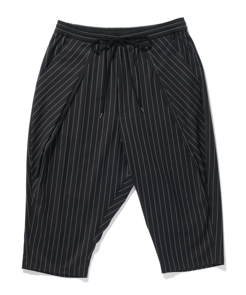 glamb（グラム）の「Cropped pants / クロップドパンツ（その他パンツ