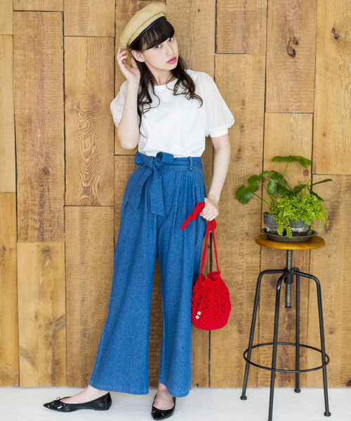 WEGO（ウィゴー）の「WEGO/チュールスリーブTシャツ（Tシャツ/カットソー・レディース・ホワイト/ブラック/ライトイエロー/ピンク/サックスブルー/ライトピンク・FREE）」の10枚目の写真