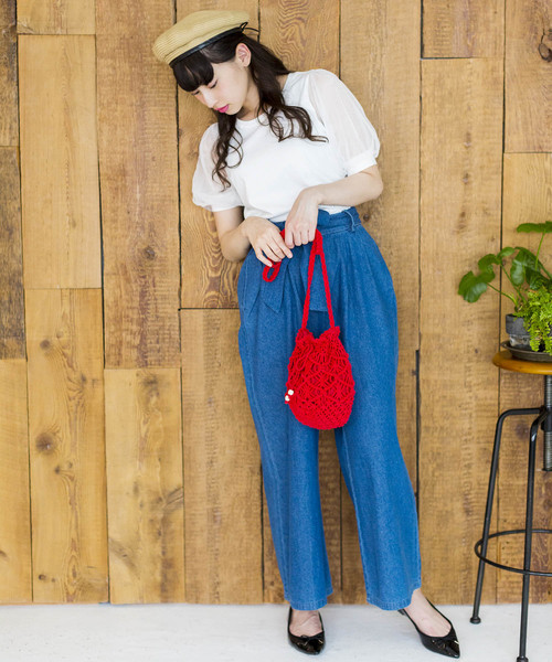 WEGO（ウィゴー）の「WEGO/チュールスリーブTシャツ（Tシャツ/カットソー・レディース・ホワイト/ブラック/ライトイエロー/ピンク/サックスブルー/ライトピンク・FREE）」の12枚目の写真