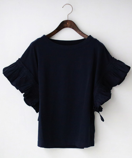 REAL CUBE（リアルキューブ）の「Hunch フリルギャザースリーブトップス（Tシャツ/カットソー・レディース・オフホワイト/カーキ/ネイビー/レッド・M）」の3枚目の写真