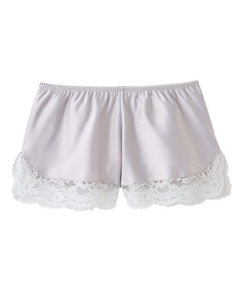 PEACH JOHN（ピーチジョン）の「【さらりとした着心地のインナー。摩擦や下着の透け防止に◎】レーストリムサテンタップパンツ（インナーウェア/肌着・レディース・ブラック/アイボリー/ブルー/ネイビー/ピンクベージュ/ラベンダー/グレイッシュブルー/ピンク/ミント/コーラル/ローズ/スモークピンク/ワイン/ダークネイビー/グレイッシュベージュ/レッド/ライトブルー・SMALL/MEDIUM/LARGE）」の3枚目の写真