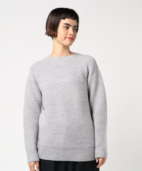 AIGLE（エーグル）の「片畦ワイドボーダーラグランプルオーバー（ニット/セーター・レディース・ヘザーグレー/グリーン/ダークネイビー・SMALL/MEDIUM/LARGE）」の4枚目の写真