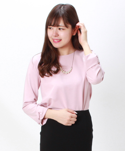 TRUDEA(トルディア)の「ダブルクロス 袖リボンプルオーバー(シャツ/ブラウス・レディース・オフホワイト/ホワイト×ブラック/チャコールグレー/ネイビー/ベージュ/ピンク/ホワイト×グレー/ライトグレー/ブラウン/モカ・LARGE/MEDIUM/SMALL)」の10枚目の写真