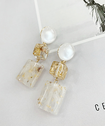 apres jour | 【apres jour×ARIAZ】アクリルキューブイヤリング(イヤリング)