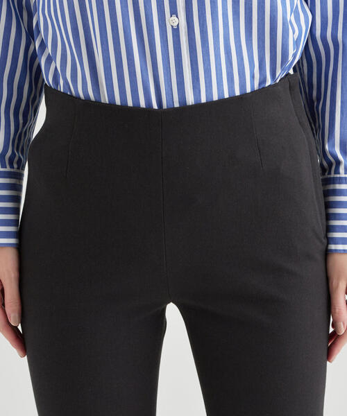 green label relaxing(グリーンレーベルリラクシング)の「FM CRPU ツイル シガレット パンツ ◆(その他パンツ・レディース・ブラック/ワインレッド/モカ・40/38/36)」の8枚目の写真