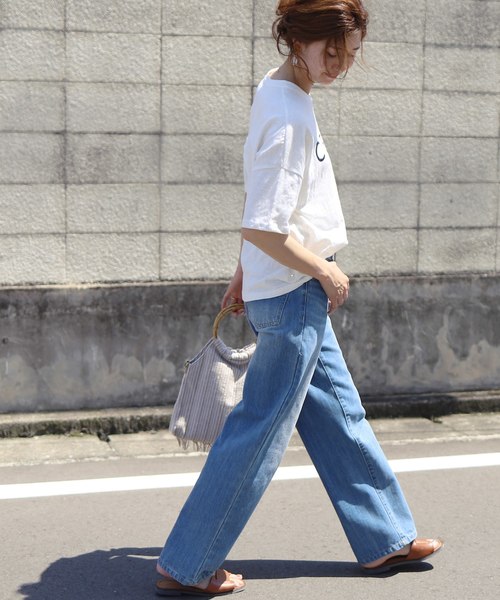 reca（レカ）の「半袖ロゴTシャツ "CELFIE"（Tシャツ/カットソー・レディース・ブラック/ダークグレー/ブルー系その他/ベージュ/ホワイト/ベージュ系その他/カーキ・FREE）」の8枚目の写真