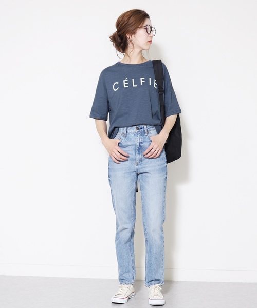 reca（レカ）の「半袖ロゴTシャツ "CELFIE"（Tシャツ/カットソー・レディース・ブラック/ダークグレー/ブルー系その他/ベージュ/ホワイト/ベージュ系その他/カーキ・FREE）」の14枚目の写真