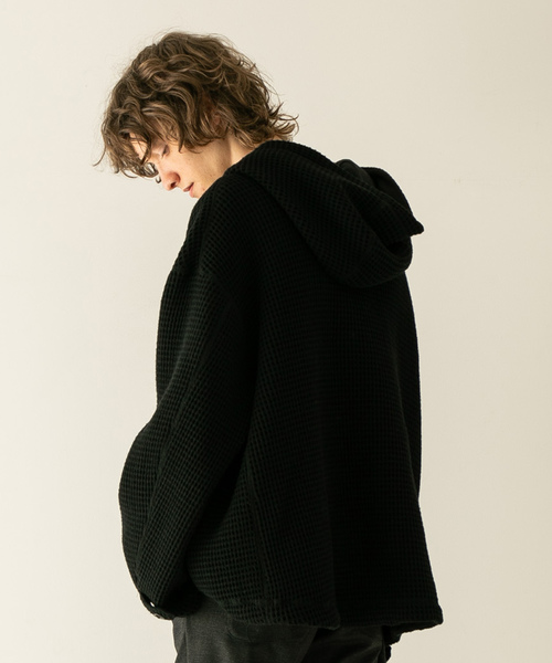 FACTOTUM（ファクトタム）の「タスマニアウールワッフル ミリタリーアノラック（パーカー・メンズ・ブラック/ブラウン・44/46）」の3枚目の写真