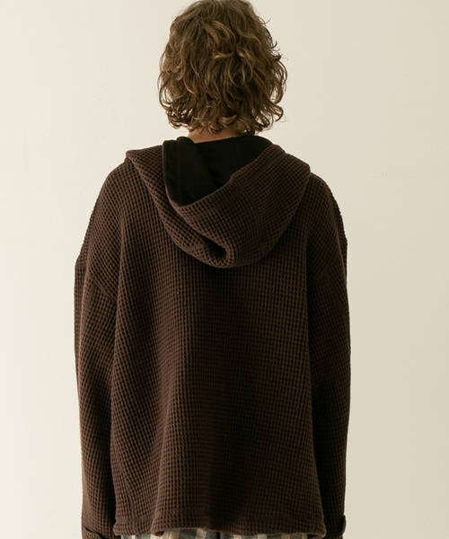 FACTOTUM（ファクトタム）の「タスマニアウールワッフル ミリタリーアノラック（パーカー・メンズ・ブラック/ブラウン・44/46）」の9枚目の写真